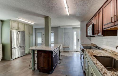 Oceanfront Pool House 7 Bedrooms 7 Bath 2 Kitchens - Foto 12