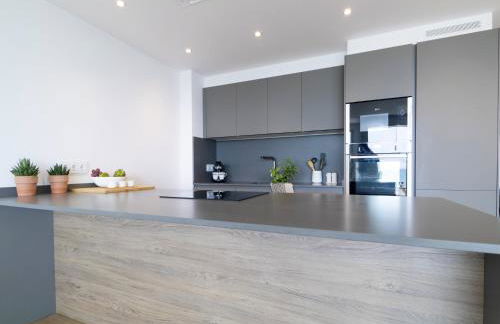 Seafront Apartment in Calella with Beach Access - Photo 14