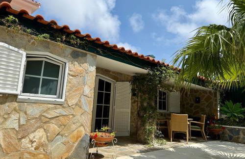 Charming cottage, pool & garden by Guincho beach - Foto 19