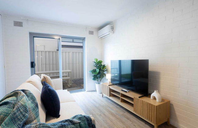 Lovely 1BR Apt in Bicton With Backyard and Parking - Foto 13