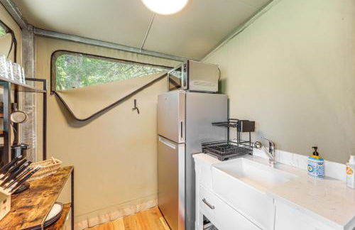 Mtn-View Deck Scenic Glamping Getaway Near Boone! - Foto 8