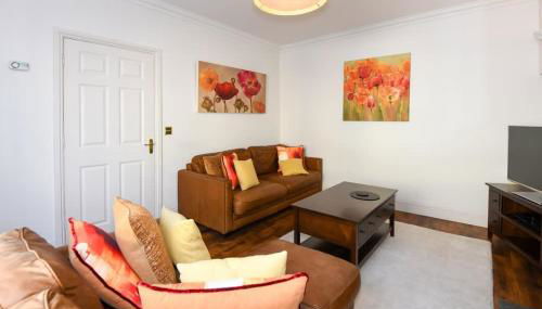 Spacious Townhouse Private Parking Central Wells - Foto 4