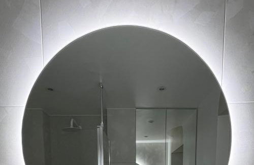 Renovated 1B Studio Apartment w Balcony in Central Brixton - Foto 13