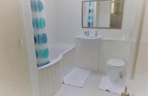 Gamekeeper's Cottage within historic Tregrehan Garden - Foto 12