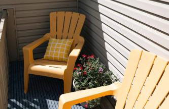 Quiet Creekside Walk to Downtown - Foto 30