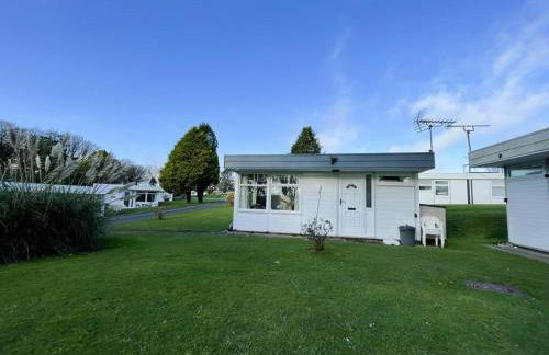 2 bed chalet beaches nearby - Foto 1