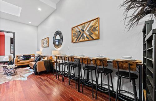 Rustic Chic 4BR for Groups - Bushwick's Finest Stay - Foto 3