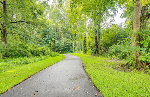 Hike and Bike On-Site Burgaw Apt - 4 Mi to River - Foto 2