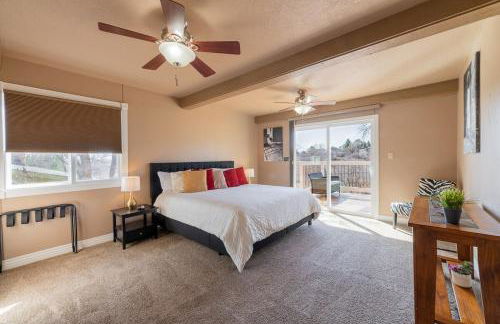 Amazing Views, Amazing Modern Broadmoor Home - Foto 26