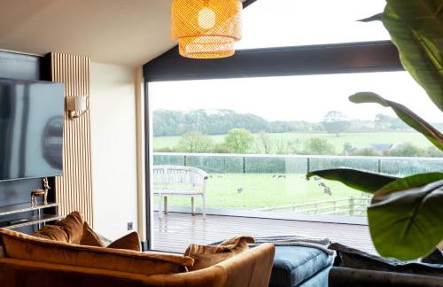 Luxury Lake Front Escape With Hot Tub - Foto 9