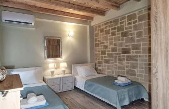 Elena Villa - Foto 18