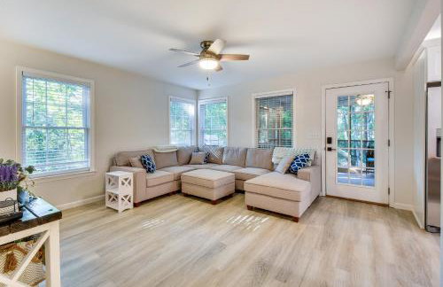 Lake Hartwell Retreat with 2-Tier Dock and Boat Slip! - Foto 4