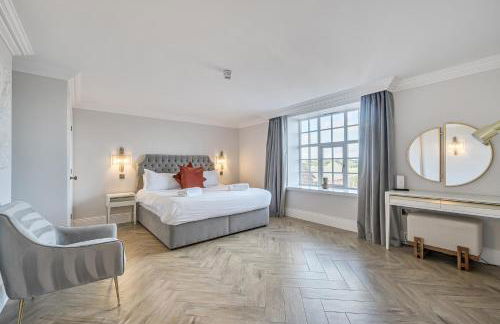 Otherton Hall - Photo 32