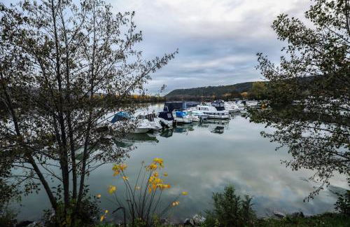 Condrieu et parking voiture vélo 2 ème étage - Foto 35