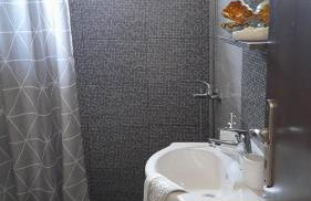 Sunrise Apartment - Photo 15