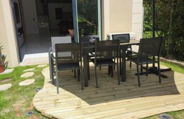 Maison neuve et contemporaine, alliant modernité et situation stratégique à 12km de Paris et 8km de Versailles - Photo 10