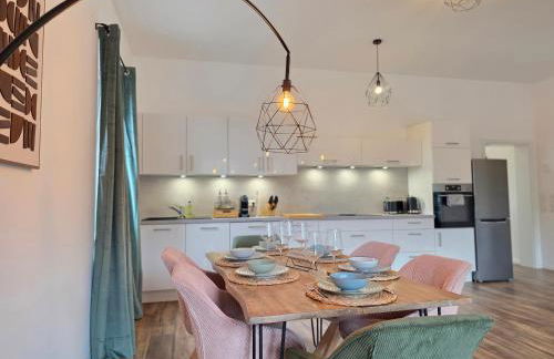 Black Forest -4- I Design I Boxspring I Balkon mit Ausblick I Spielplatz I Nespresso - Foto 27