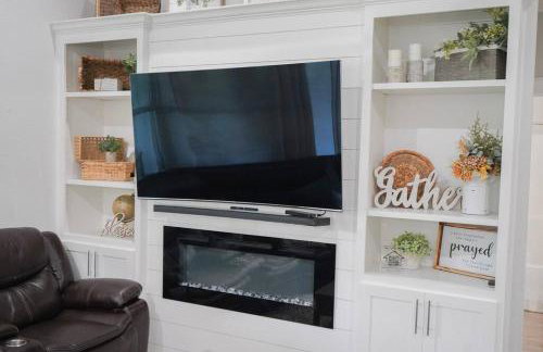 The Haven on Loveless Street with Game Room - Foto 41