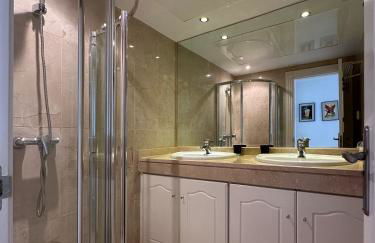 Sinfonia Del Mar Apartment also LONG TERM RENTALS - Photo 26