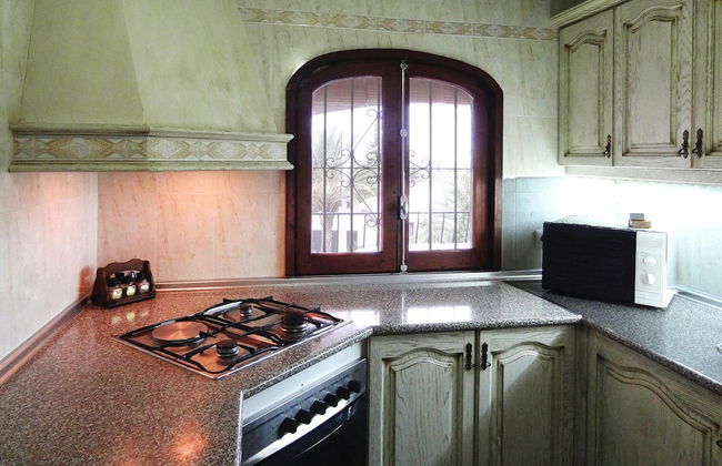 Holiday Home in Calpe With Private Pool - Photo 4