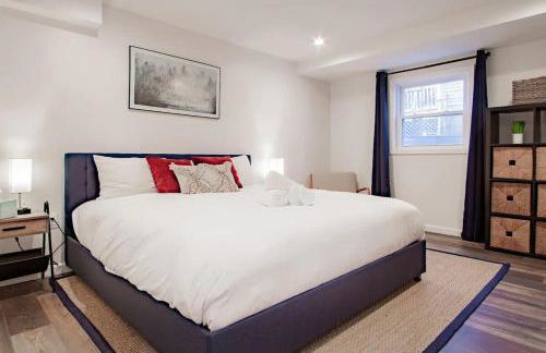 Fantastic Falls Church HomeBase for DC area travel - Foto 4