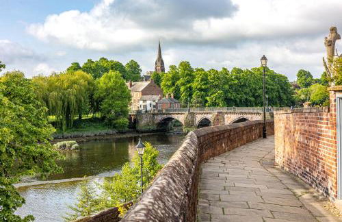 *NEW* Little Pyecroft House, Chester - Photo 76