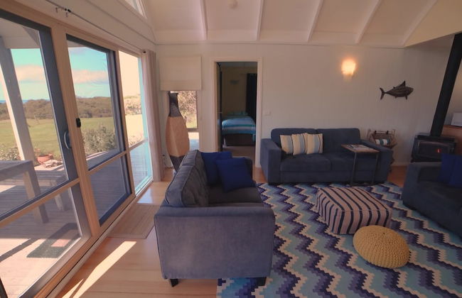 Bear Gully Coastal Cottages - Photo 7