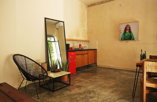 FIXIE LOFTS - Colonial Villa Suites with Pool - Foto 25