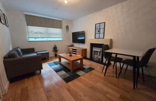 Central Two Bedroom Apartment Near Union Square -Free Parking - Photo 24