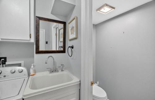 Full Furnished Downtown Maryville Condo - Photo 11