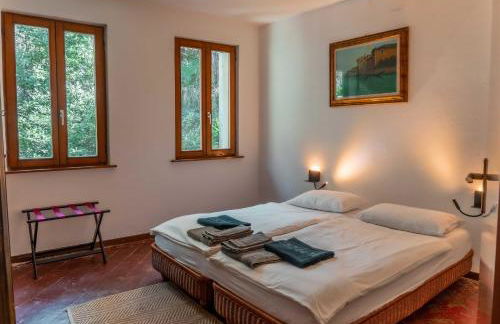 At the Lake - Foto 4