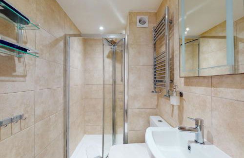 Crabbers' Wharf - Photo 64