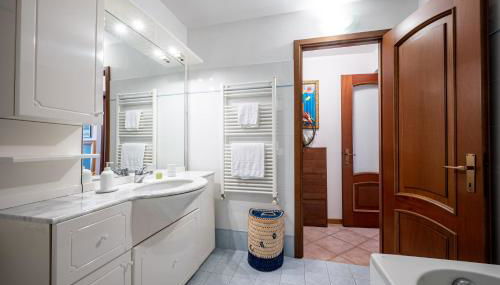 Apartment with bicycle storage in Dongo - Larihome A24 - Foto 5