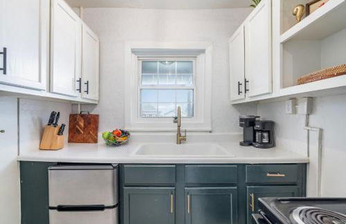 Flow - Sleeps 8 - Mins to Broadway and Germantown - Foto 15