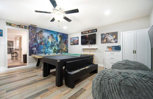 Family Home with Pool, Game Room, and Grill Near Disney - Foto 12