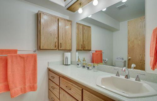 Charming Elko Home with Pool Table! - Foto 30