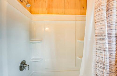 Boat, Fish and Hike Cozy Getaway in Twin Lake! - Foto 13