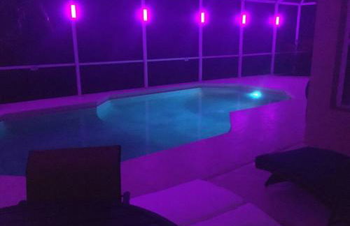 Family Villa with Private Pool near Disney Parks - Foto 24