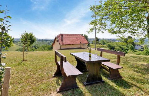 Cozy Home In Slavetic With Kitchen - Foto 2