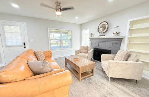 Charming Leesburg Cottage/Walk to HistoricDowntown - Foto 1