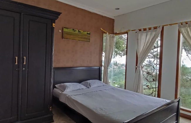 De Bukit Dago Villa by HouseinBandung - Photo 12