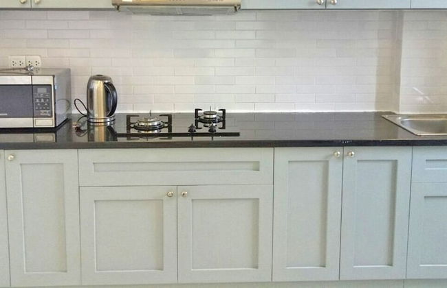 Enjoy Saigon Sunrise City - Photo 6