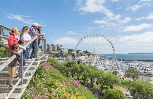 2B Redcliffe - NEW Spacious 2 Bed Family Apartment - Foto 36