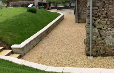 Le Petite Barn - Photo 13