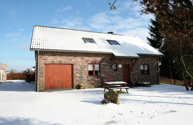 Nice Holiday Farmhouse Located in Sourbrodt near Ski Resort of Ovifat - Foto 47