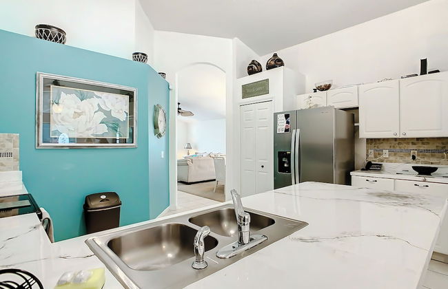 Cristine's Seasons Vacation Home - Photo 12