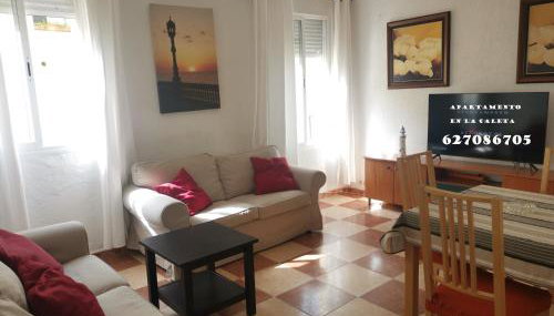Apartamento en la Caleta con ascensor - Foto 2