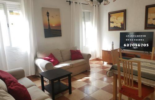 Apartamento en la Caleta con ascensor - Foto 2