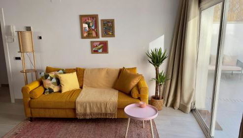 Penthouse in Historic Sitges -Big Terrace & Private Solarium - Foto 5