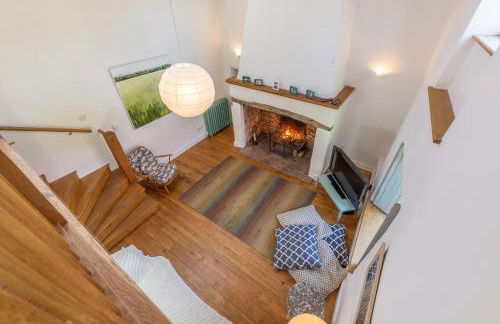 Field Row - Photo 19